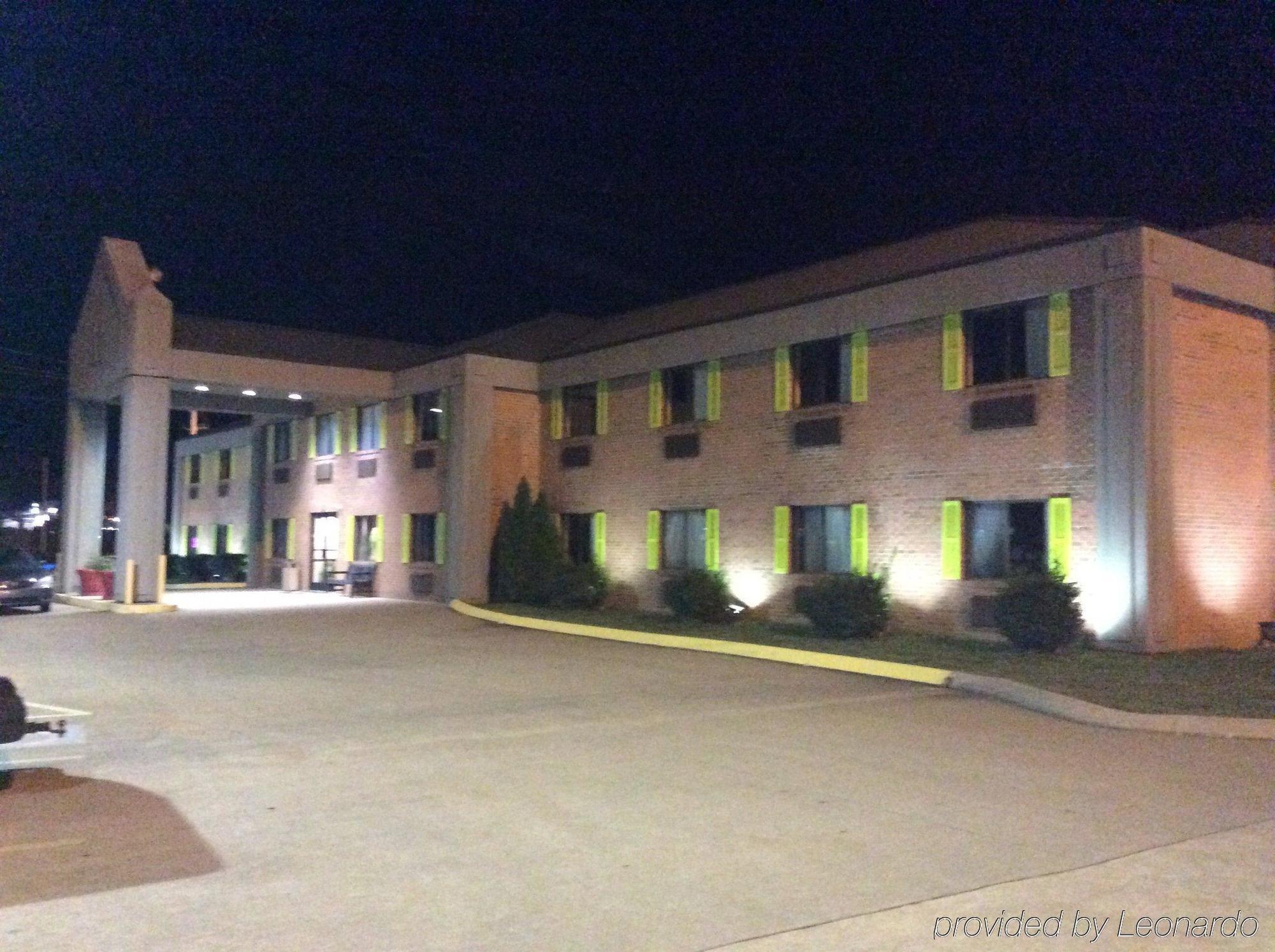 Country Hearth Inn - Bowling Green Esterno foto