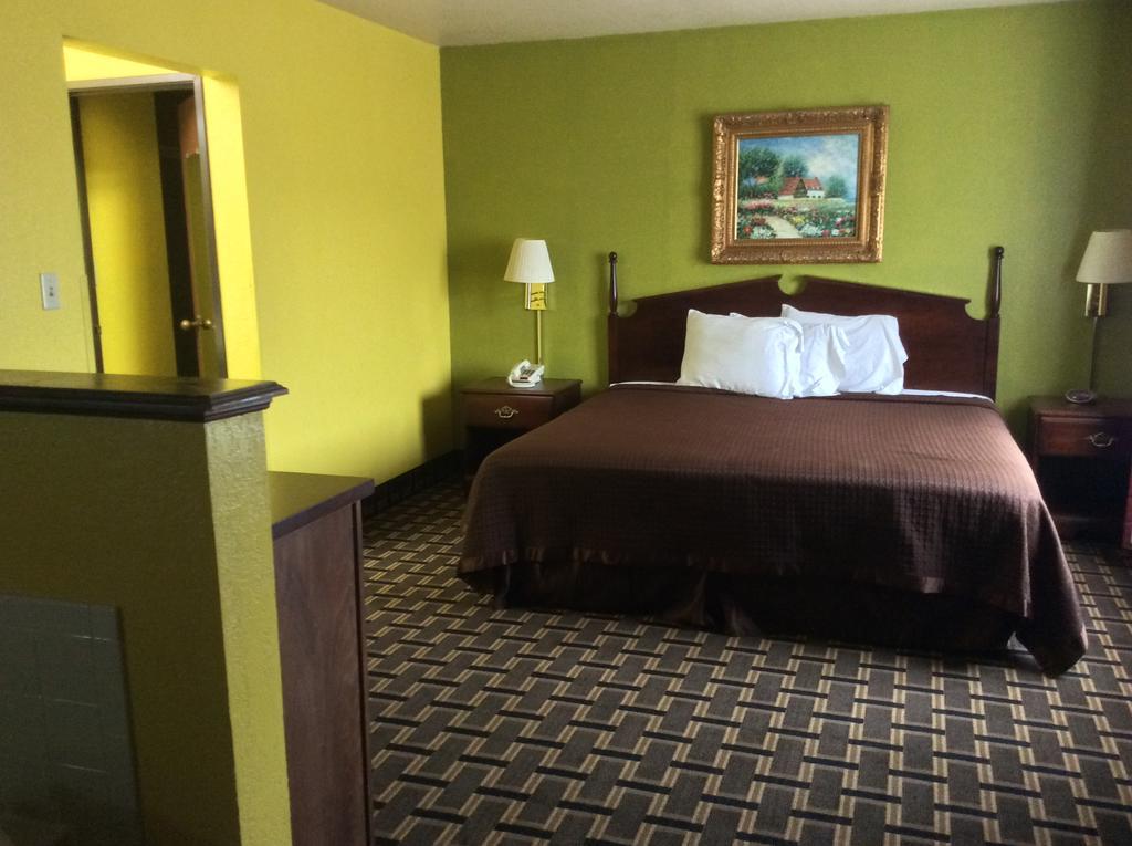 Country Hearth Inn - Bowling Green Esterno foto