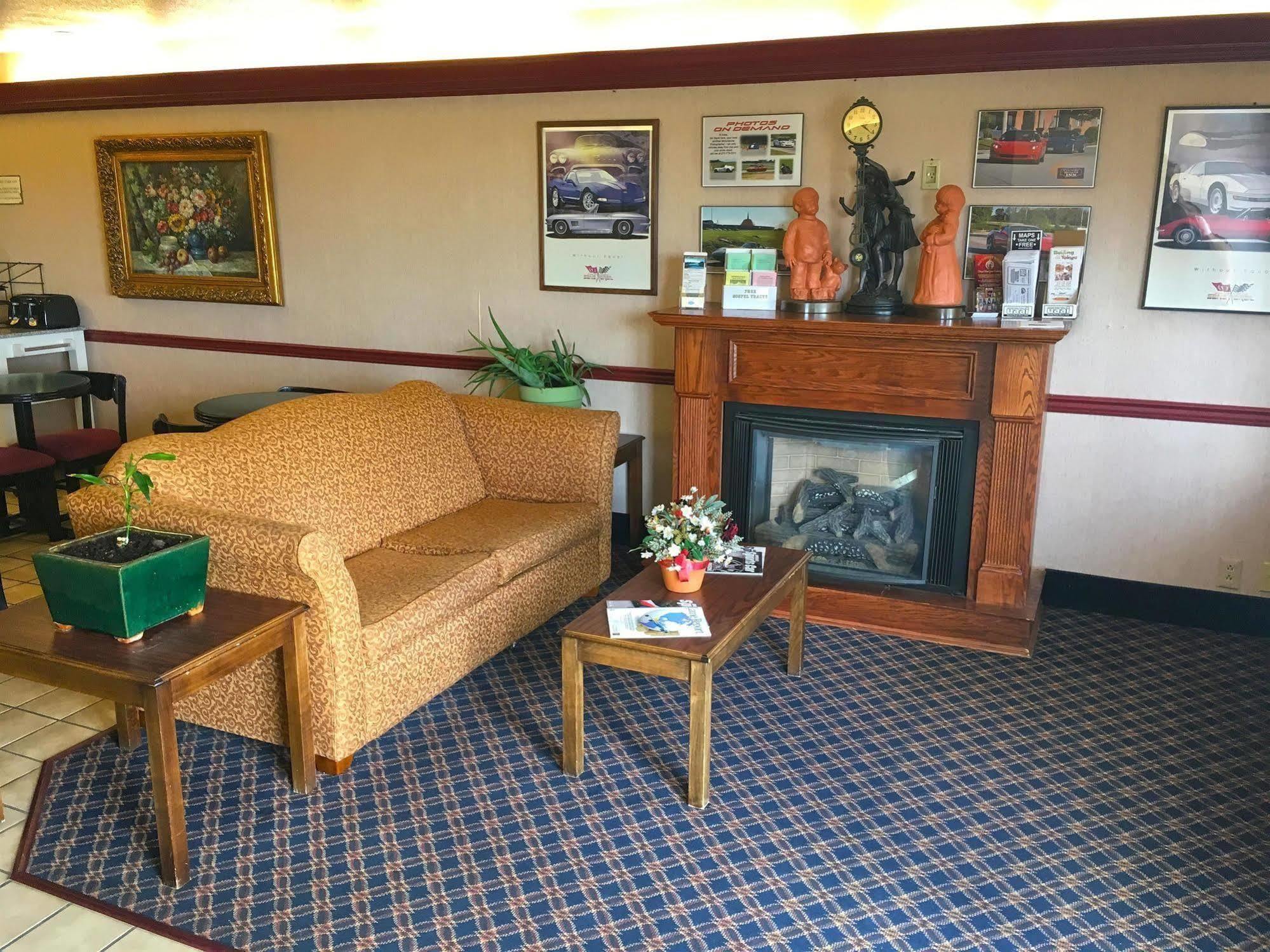Country Hearth Inn - Bowling Green Esterno foto